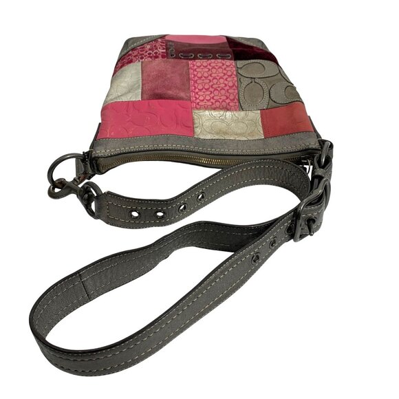 COACH Patchwork Silver Pink Signature Leather Suede F12863 Shoulder Bag + Tag - Picture 5 of 12